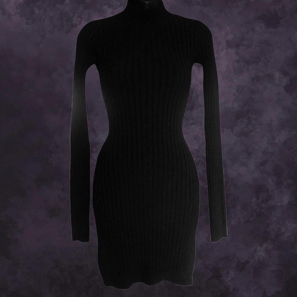 Hollister Ribbed Mini Dress - Picture 2 of 4